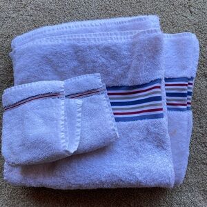 Pottery Barn Turkish Cotton Towel Set 2 Bath Towels and 2 Washcloths Stripes